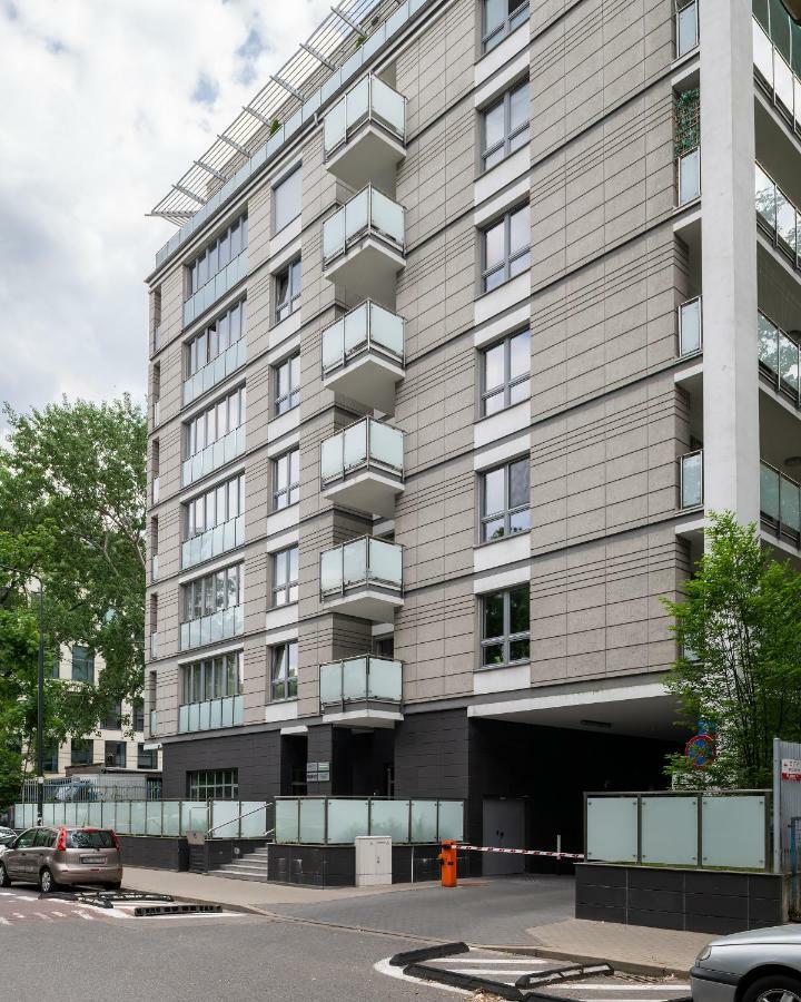P&O Serviced Apartments Fabryczna Varsavia Esterno foto