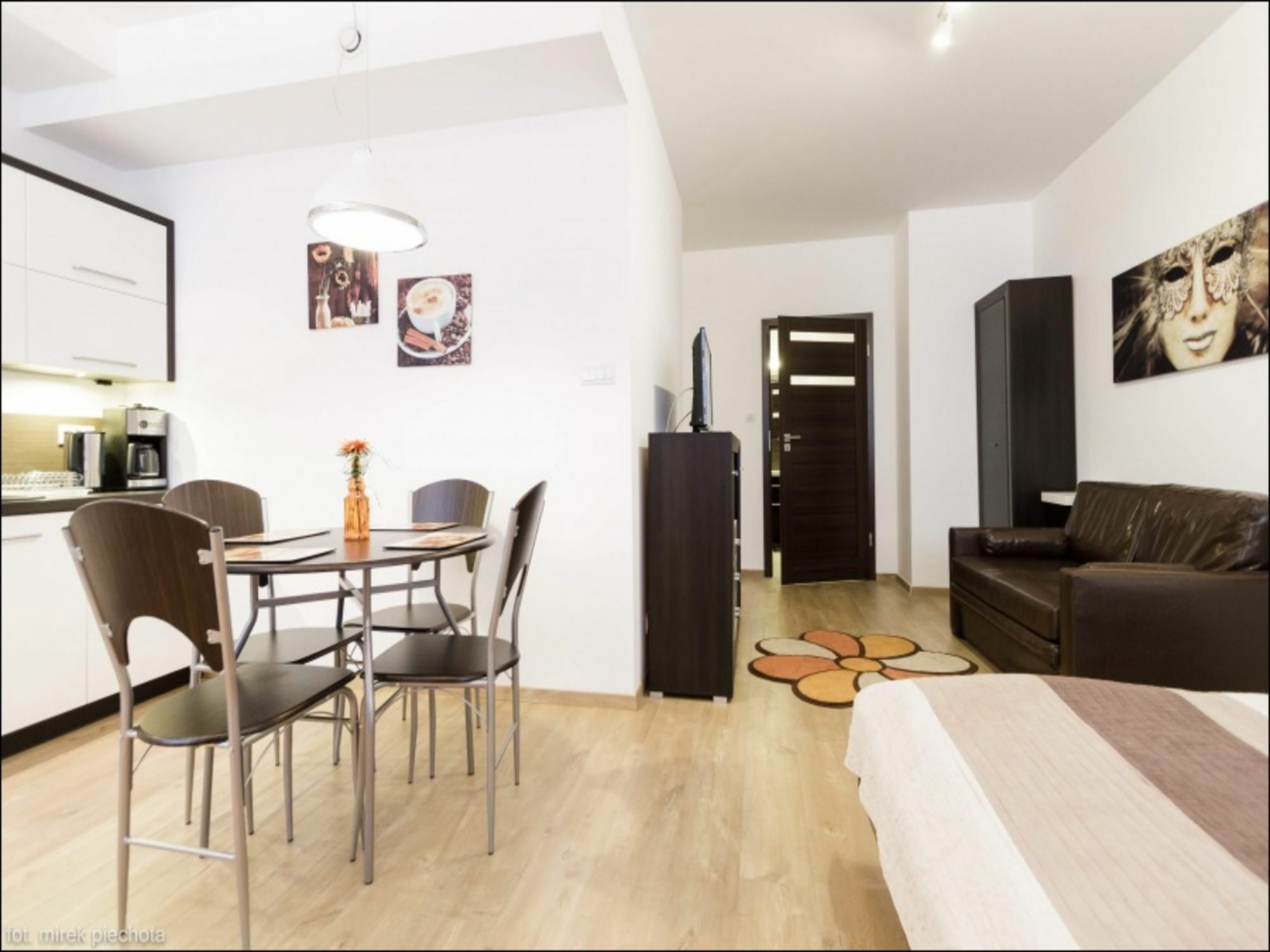 P&O Serviced Apartments Fabryczna Varsavia Esterno foto